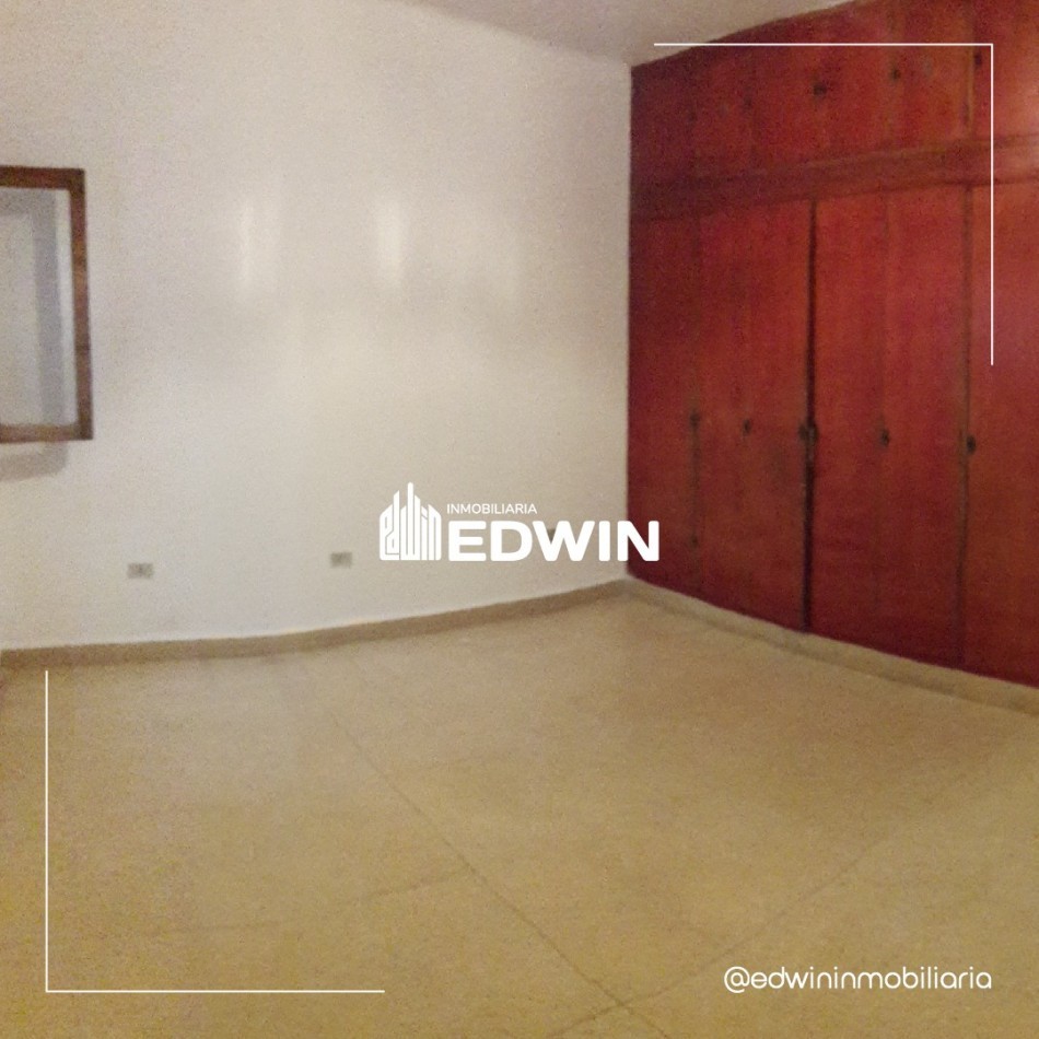 En venta casa en Tres Cerritos a dos cuadras de la segunda rotonda