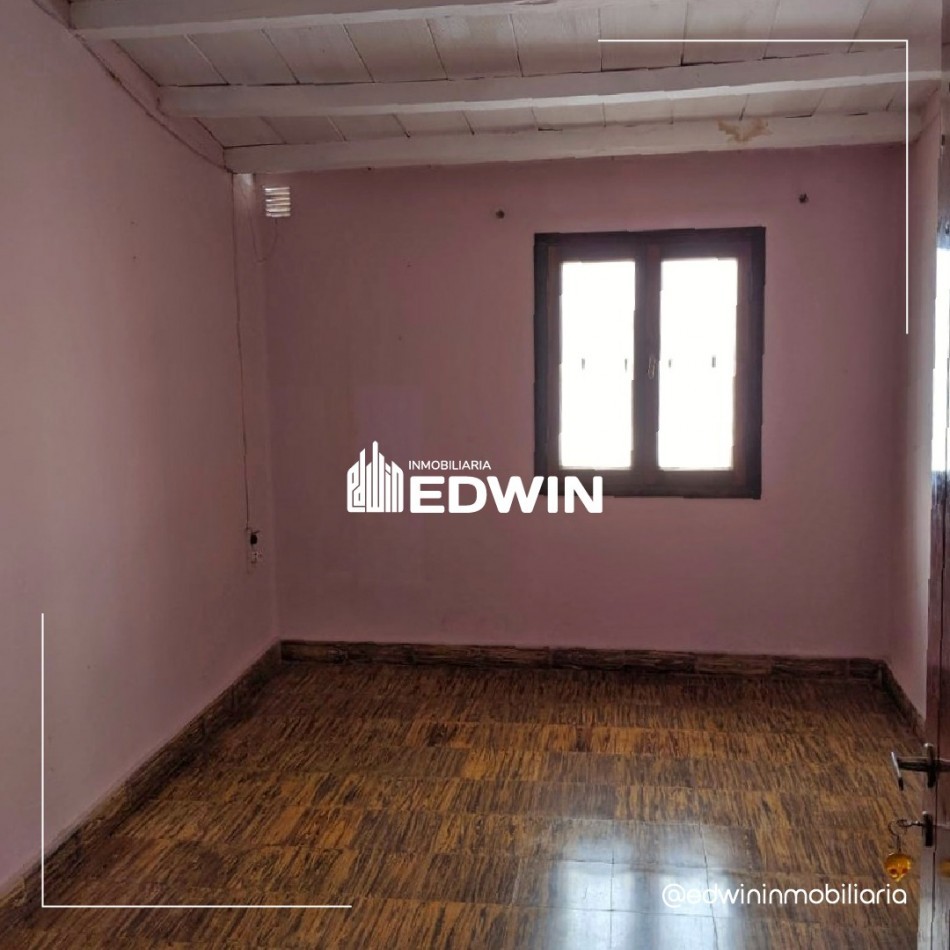 En venta casa en Tres Cerritos a dos cuadras de la segunda rotonda