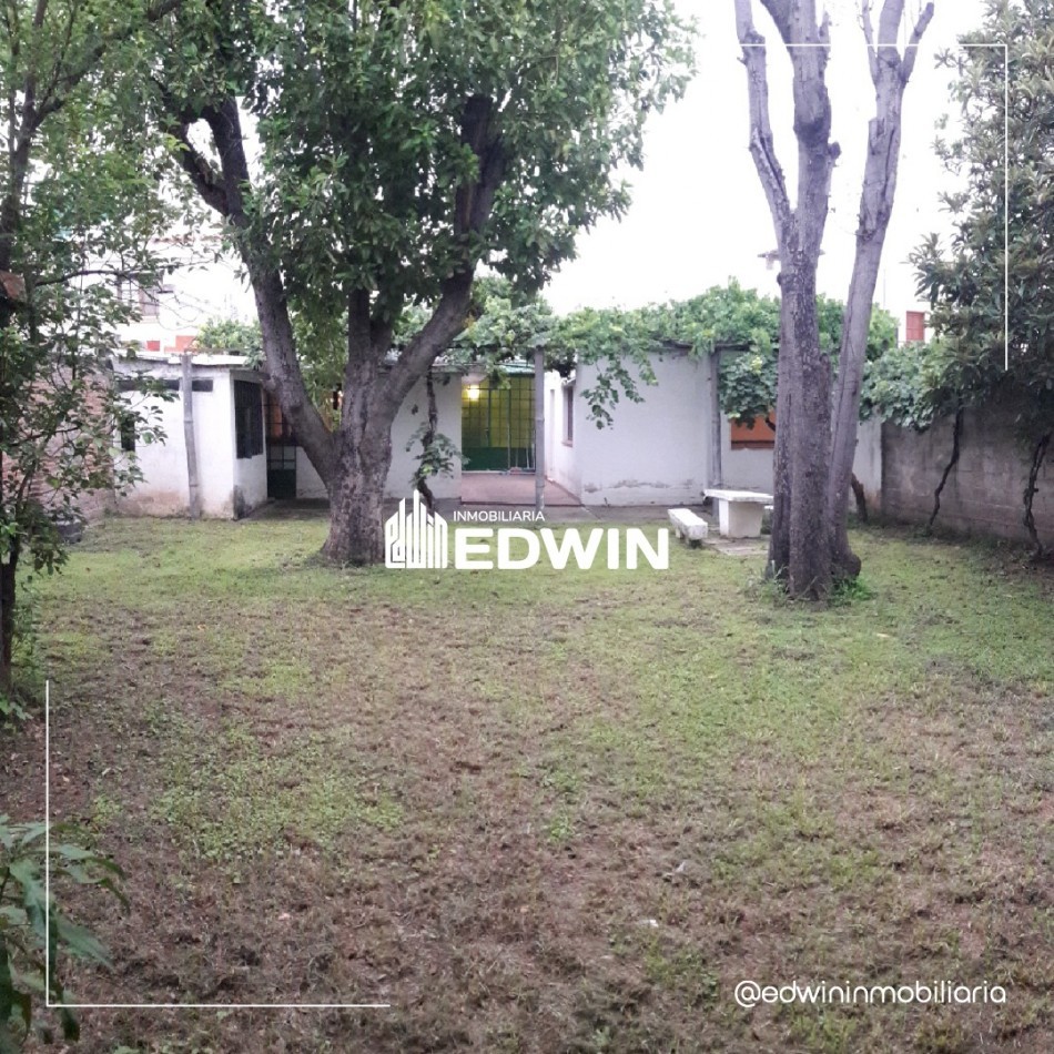 En venta casa en Tres Cerritos a dos cuadras de la segunda rotonda